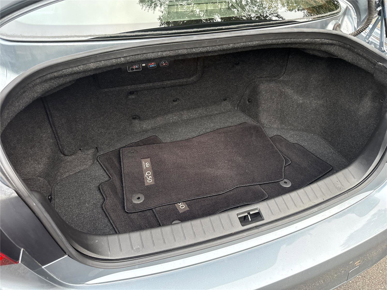 Used 2018 INFINITI Q50 Luxe image 27