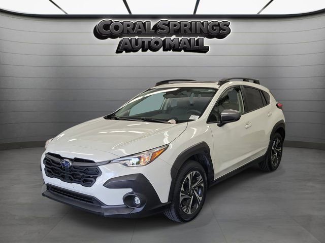 Used 2024 Subaru Crosstrek 2.0i Premium AWD/4WD image 3