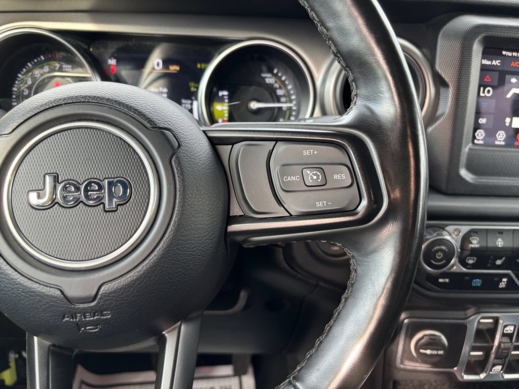 Used 2023 Jeep Wrangler Unlimited w/ Cold Weather Group AWD/4WD image 20
