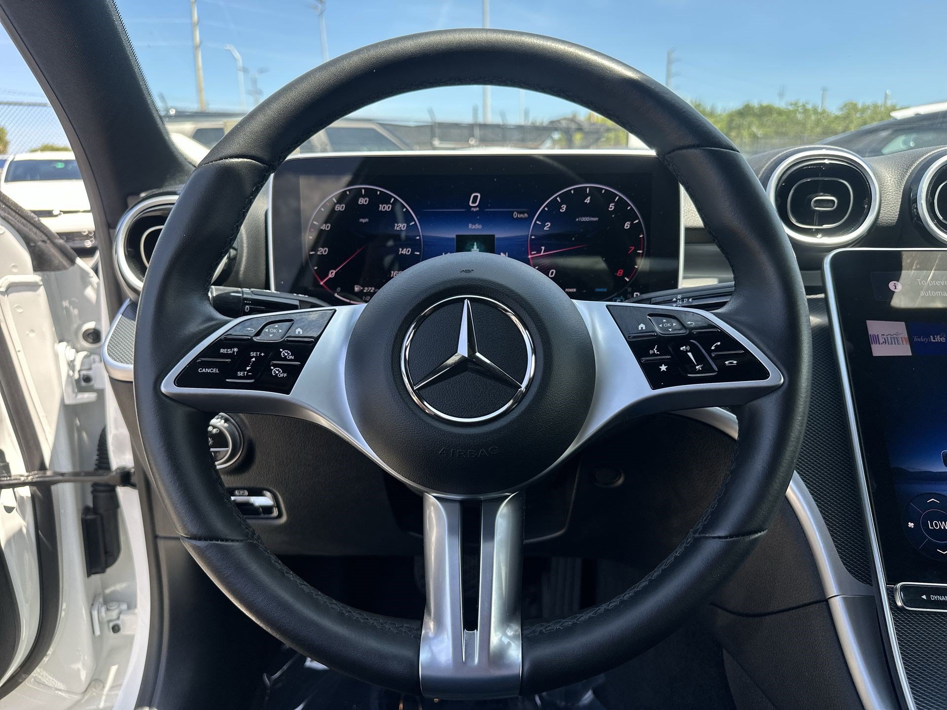 Used 2025 Mercedes-Benz C 300 Sedan image 11