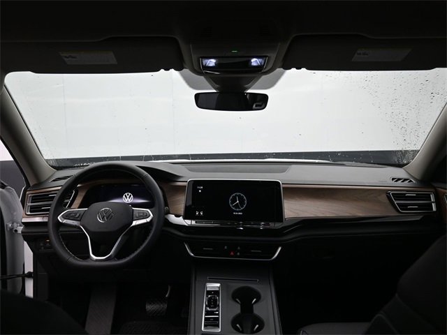 New 2026 Volkswagen Atlas SE image 10