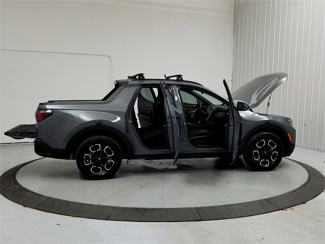 Used 2024 Hyundai Santa Cruz SEL w/ Activity Package image 16
