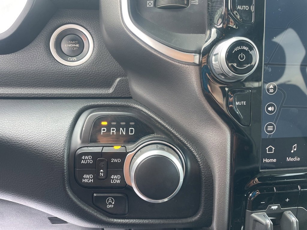 Used 2024 RAM 1500 Big Horn image 28