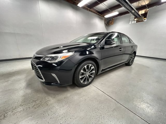 Used 2017 Toyota Avalon XLE