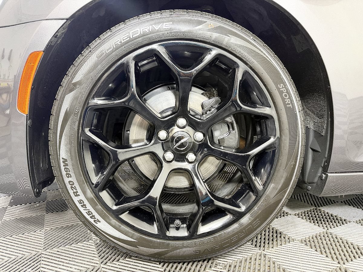 Used 2017 Chrysler 300 S RWD image 21