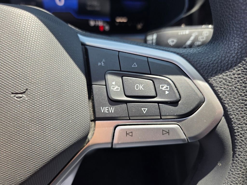 Used 2022 Volkswagen Taos S FWD image 26