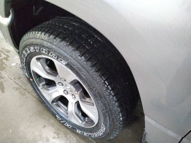 Used 2024 RAM 1500 Laramie image 20