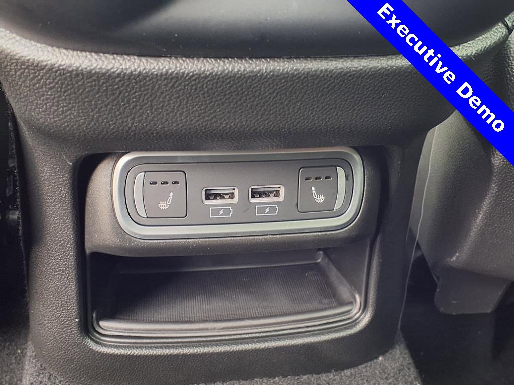 New 2025 Alfa Romeo Stelvio Tributo Italiano w/ Driving Assist Package image 13