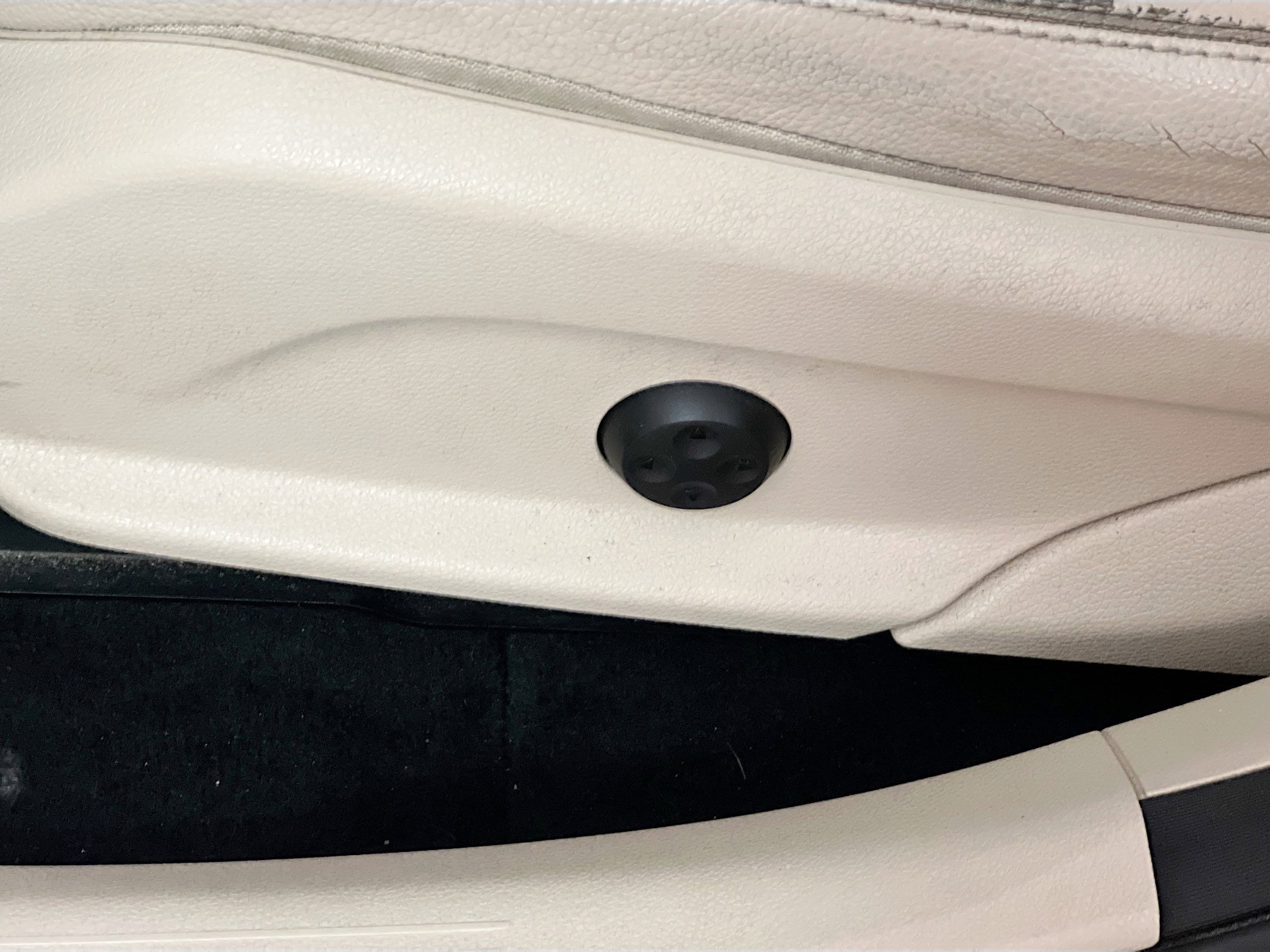 Used 2021 Mercedes-Benz GLC 300 image 15