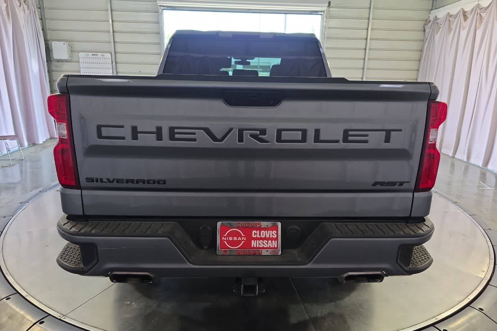 Used 2021 Chevrolet Silverado 1500 RST w/ Bed Protection Package AWD/4WD image 8