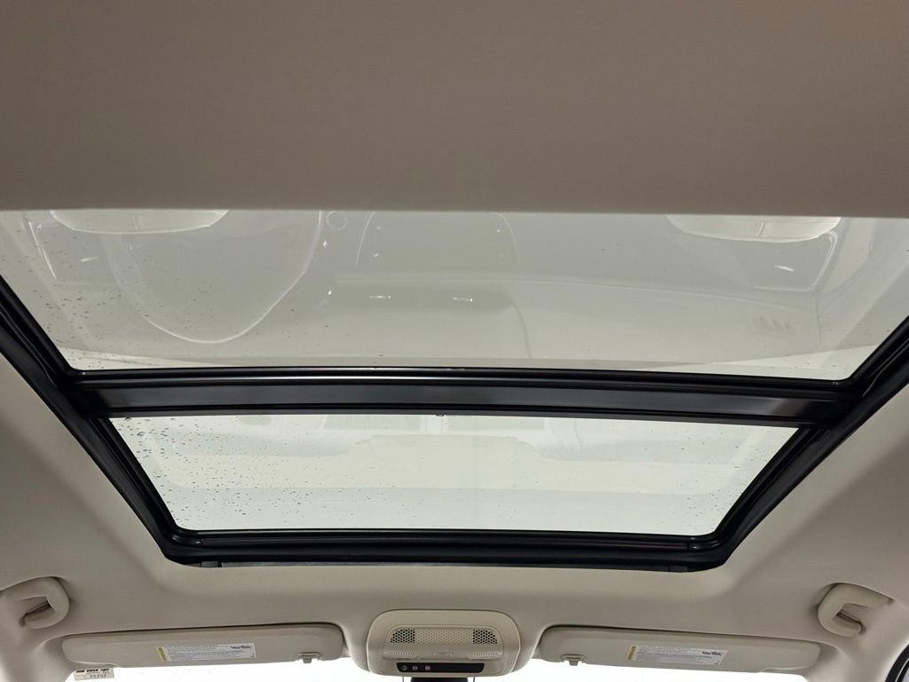 Used 2021 Cadillac XT6 Premium Luxury image 3