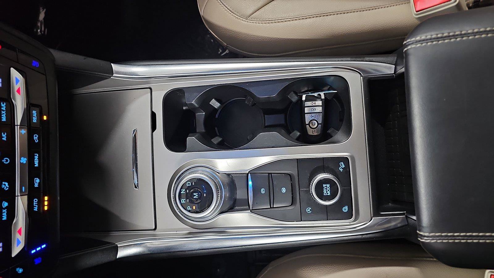 Used 2020 Ford Explorer Limited AWD/4WD image 19