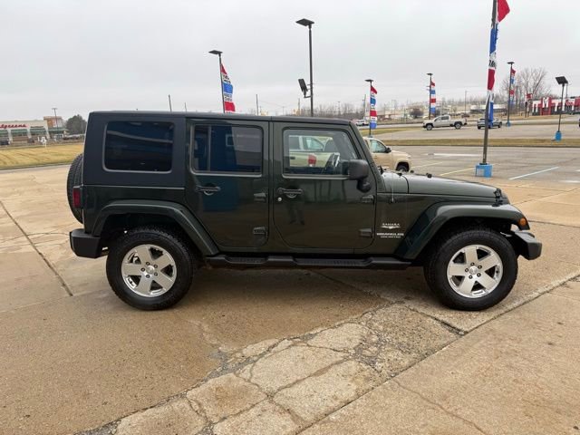 Used 2010 Jeep Wrangler Unlimited Sahara image 6