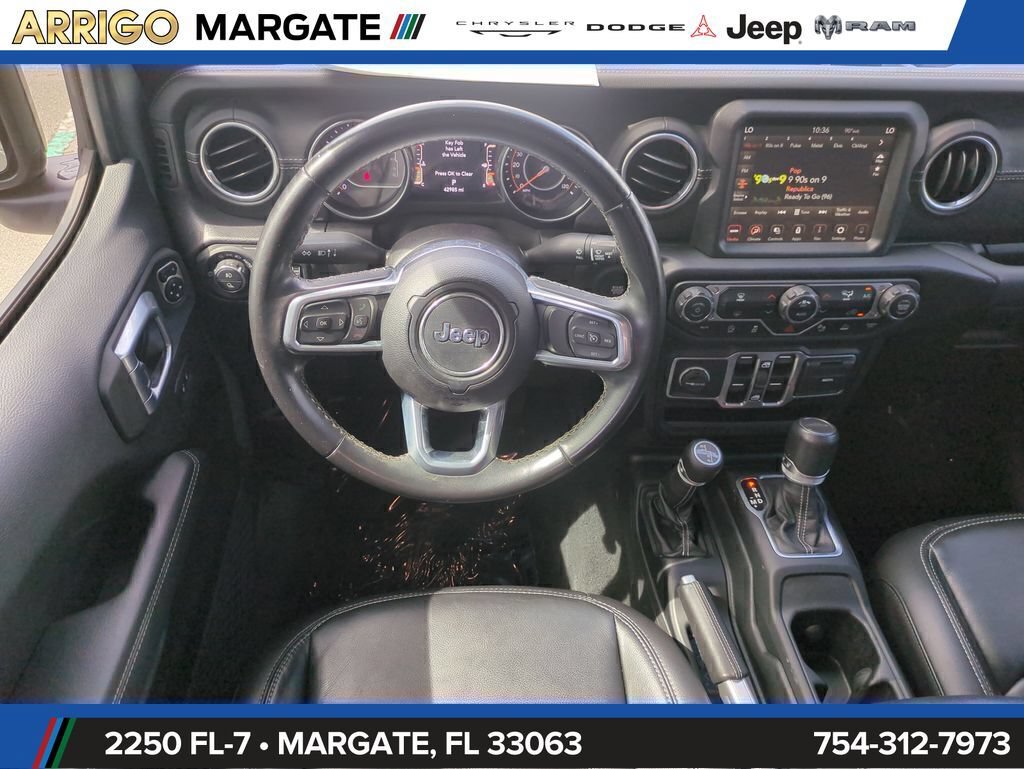 Used 2022 Jeep Gladiator Overland w/ Popular Equipment Package AWD/4WD image 17