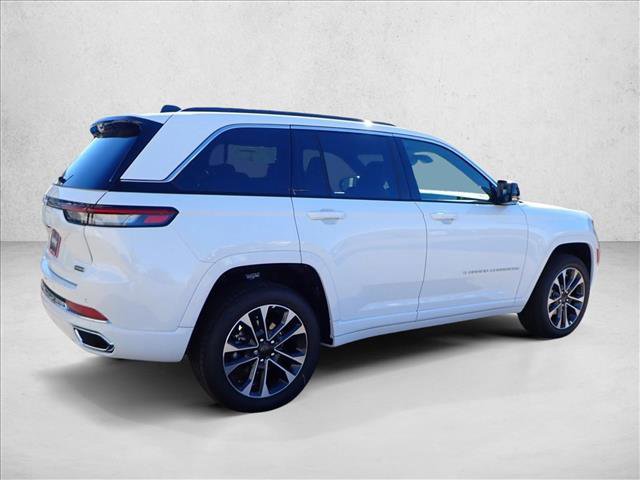 New 2025 Jeep Grand Cherokee Overland w/ Trailer Tow Package image 4