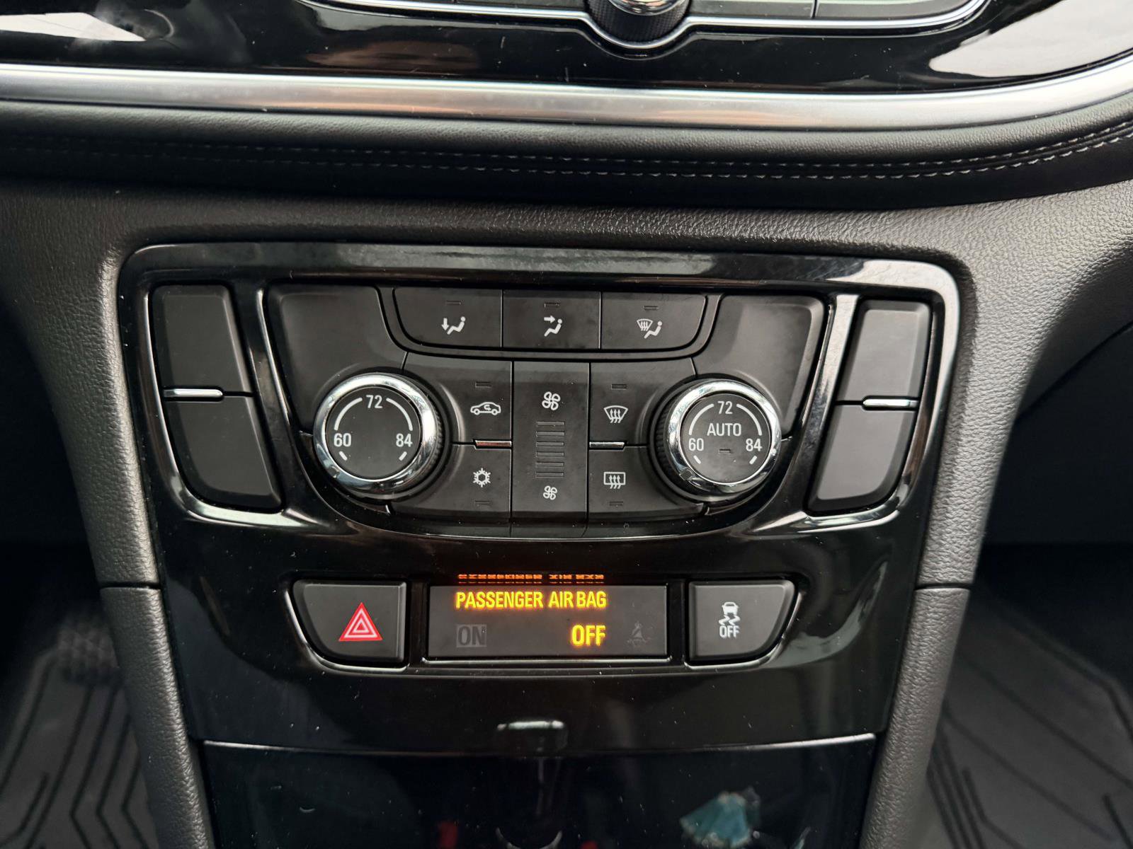 Used 2018 Buick Encore Preferred w/ Experience Buick Package image 24