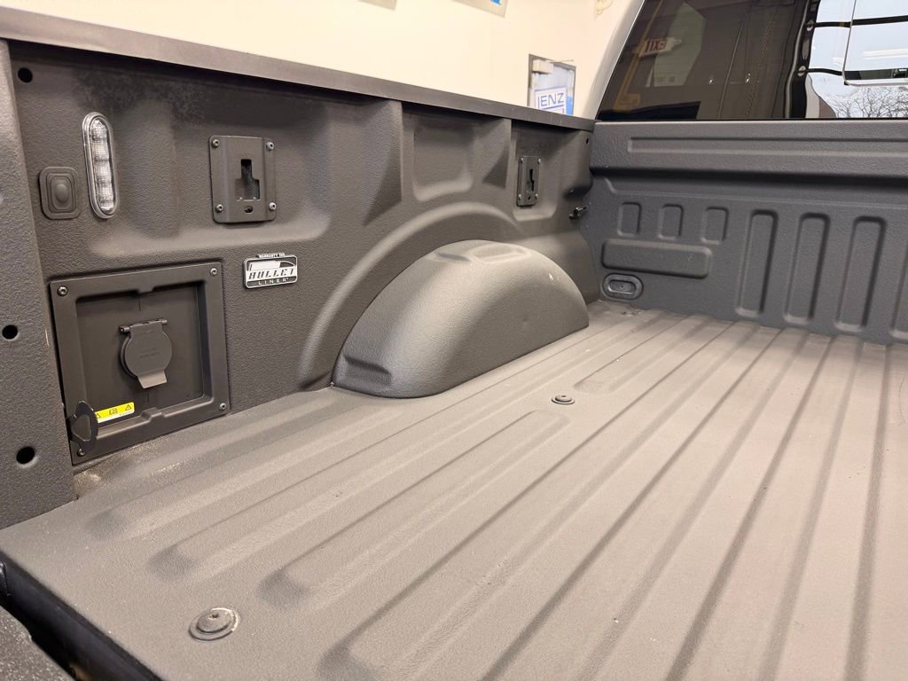 Used 2023 Ford F150 Lariat w/ Equipment Group 502A High AWD/4WD image 9