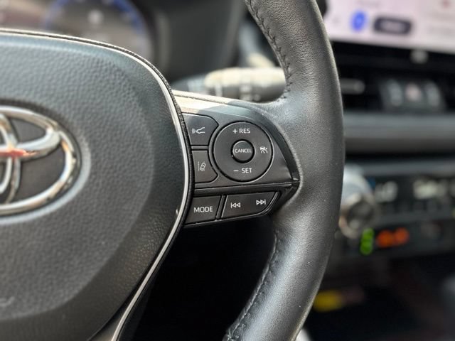 Used 2024 Toyota RAV4 Limited w/ Advanced Technology Package AWD/4WD image 20