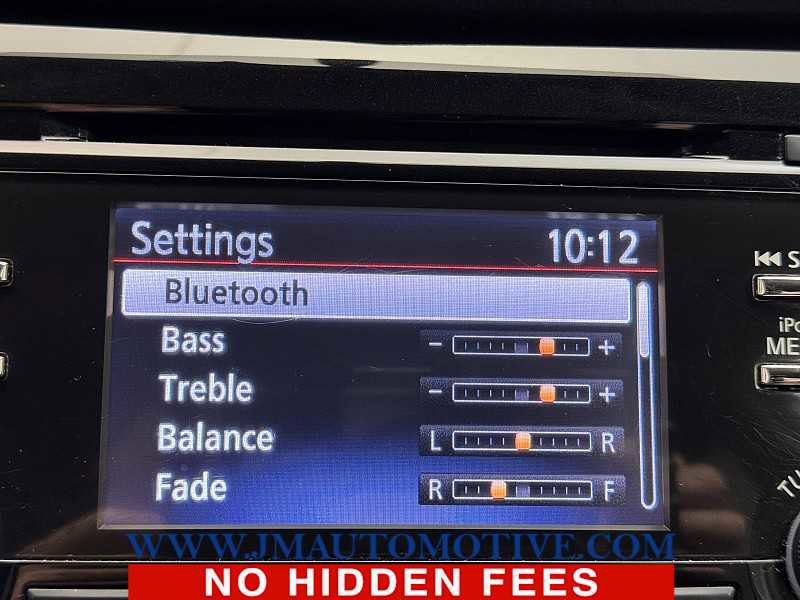 Used 2017 Nissan Rogue S w/ S Appearance Package image 28