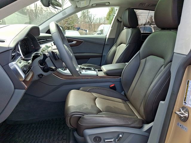 Used 2024 Audi Q8 Prestige image 13