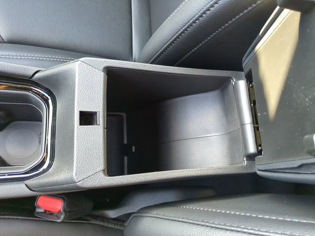 New 2026 Jeep Compass Limited w/ Sun, Sound & Navigation Group AWD/4WD image 28