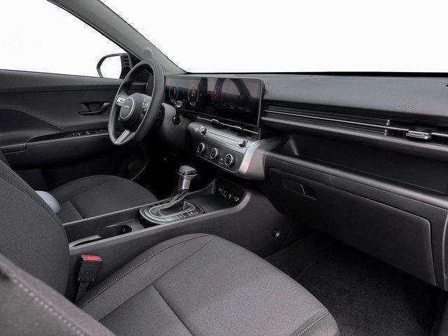 New 2026 Hyundai Kona SE image 15