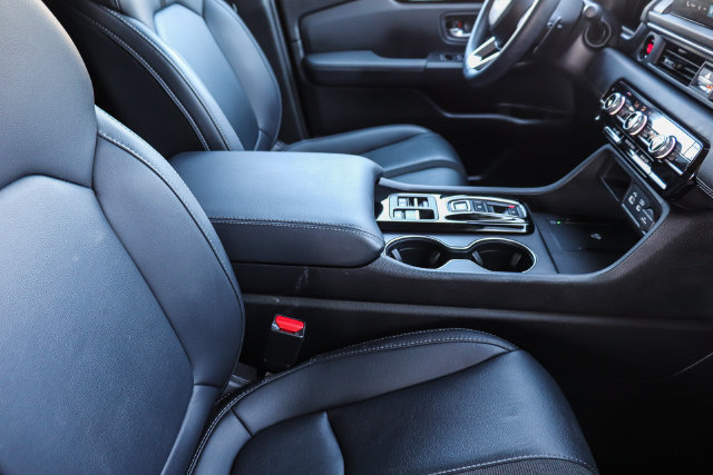 Used 2025 Honda Pilot EX-L image 17