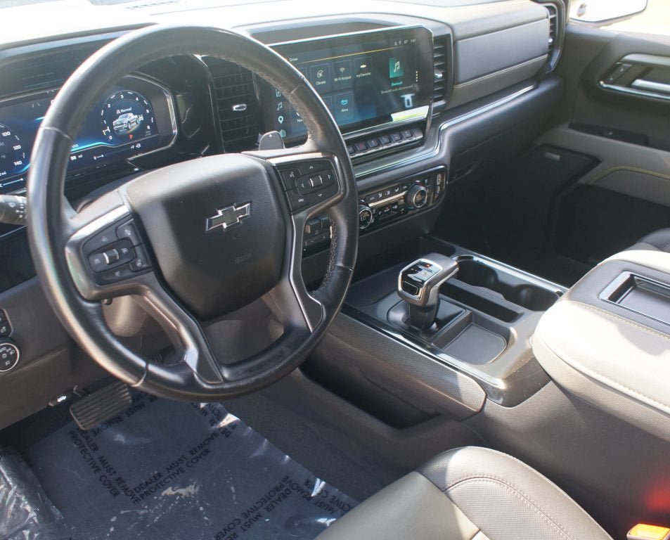Used 2022 Chevrolet Silverado 1500 ZR2 w/ Technology Package AWD/4WD image 16