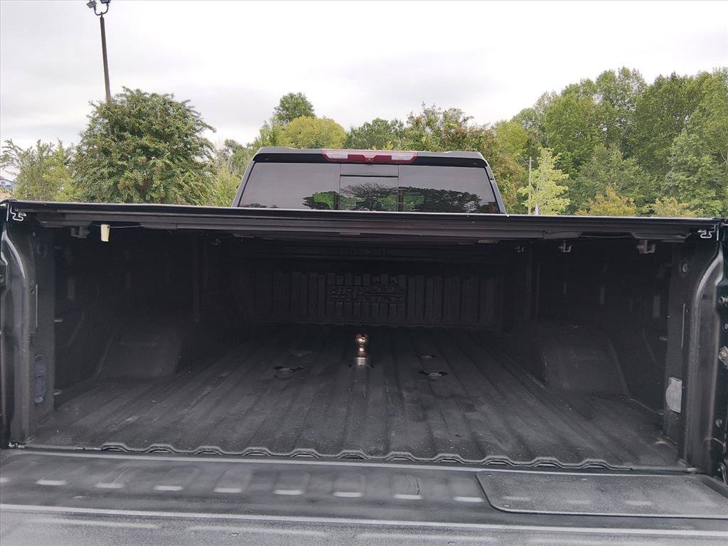 Used 2022 Chevrolet Silverado 2500 High Country w/ Safety Package II AWD/4WD image 16