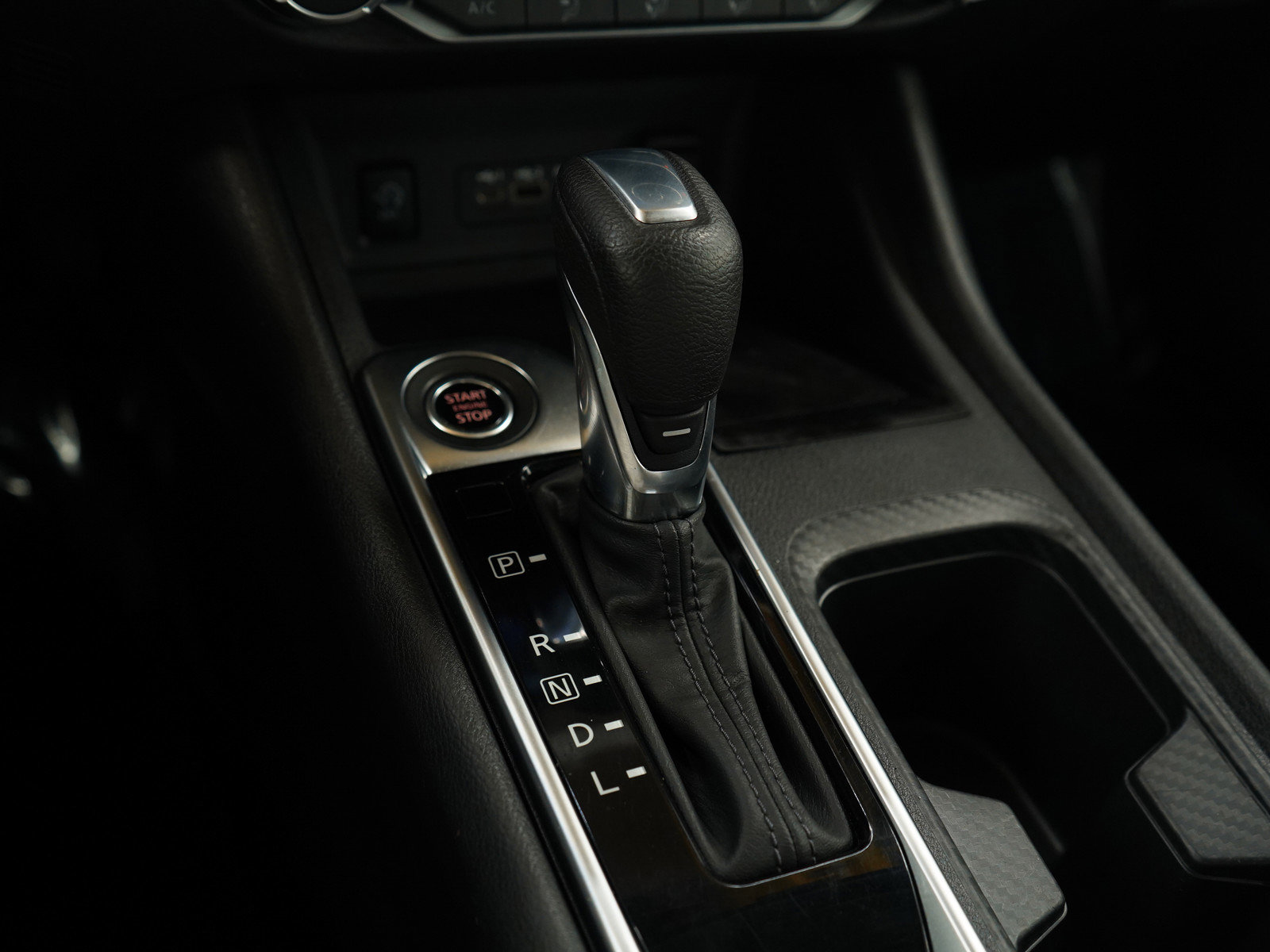 Used 2024 Nissan Sentra SV image 22