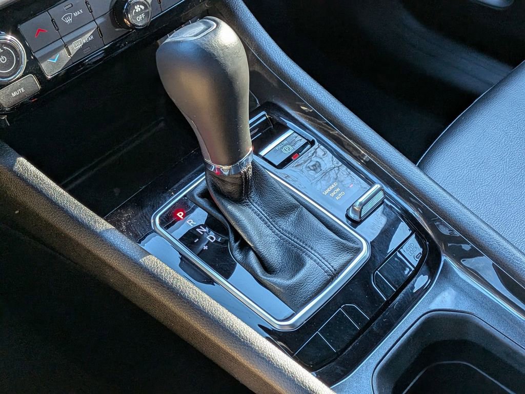 Used 2023 Jeep Compass Latitude image 15