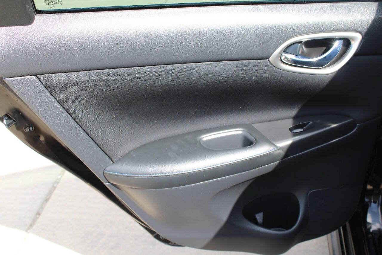 Used 2018 Nissan Sentra SR FWD image 15