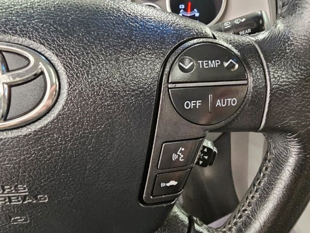 Used 2013 Toyota Sequoia Platinum image 12