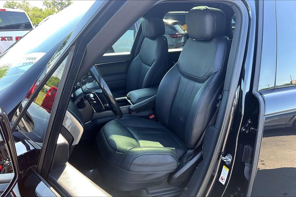 Used 2023 Land Rover Range Rover SE AWD/4WD image 22