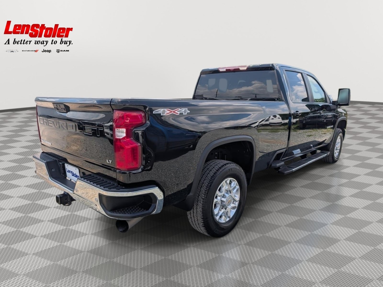 Used 2025 Chevrolet Silverado 3500 LT w/ Safety Package AWD/4WD image 5