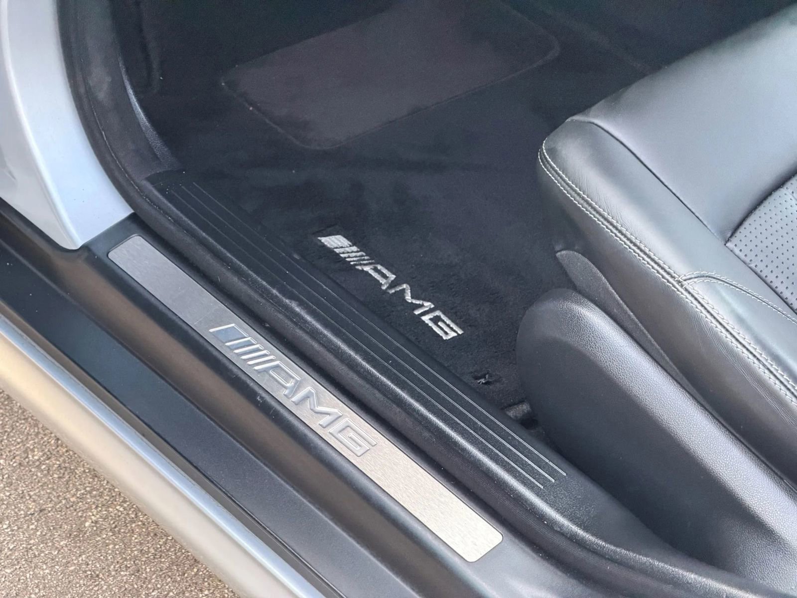 Used 2006 Mercedes-Benz C 55 AMG Sedan w/ Premium Pkg image 29