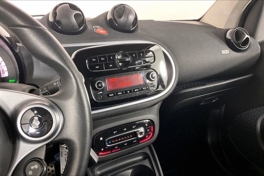 Used 2019 smart fortwo electric drive w/ Sport Package RWD image 5
