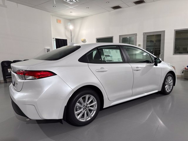 New 2026 Toyota Corolla LE w/ LE Premium Package FWD image 13