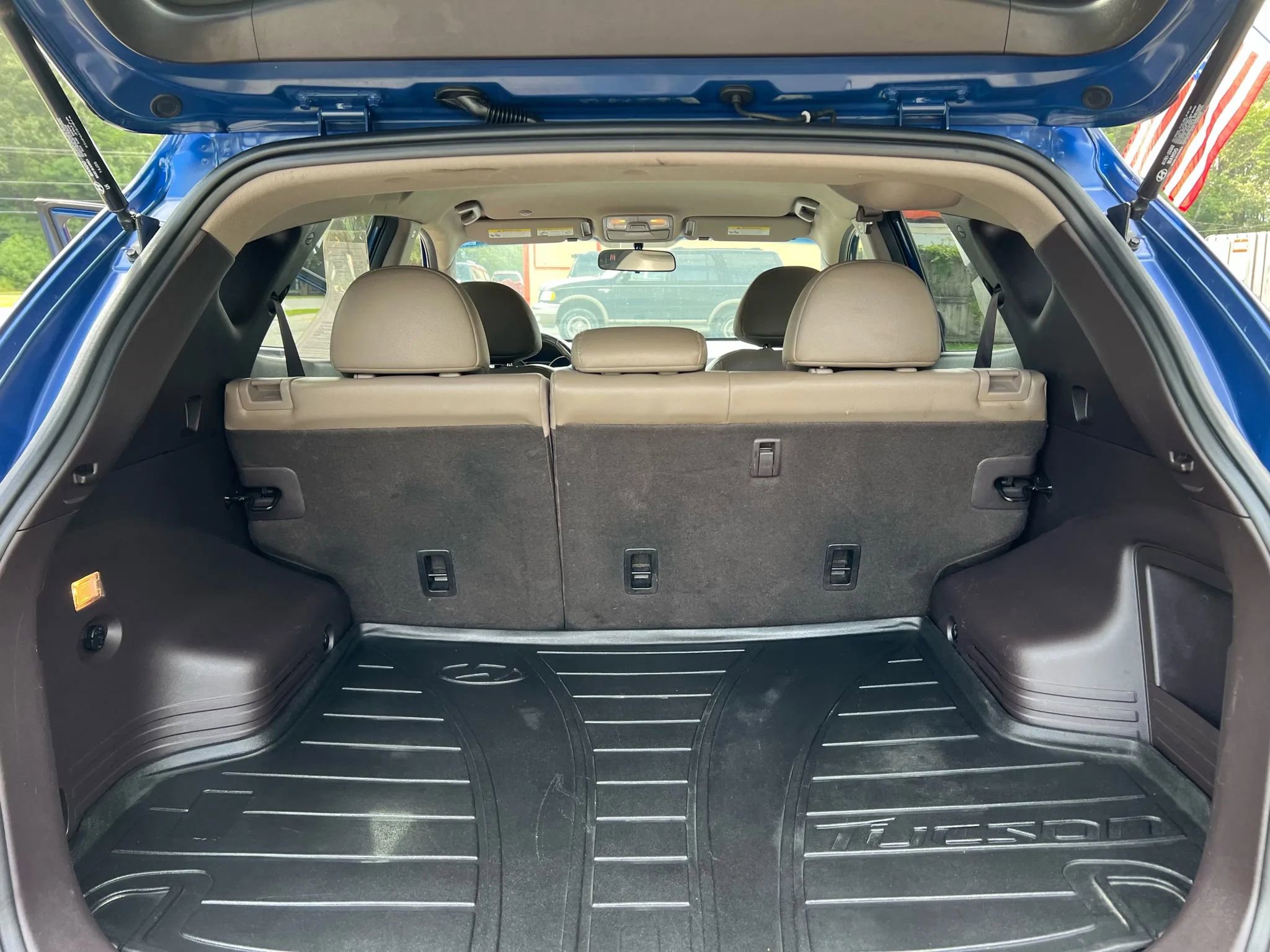 Used 2015 Hyundai Tucson SE image 19