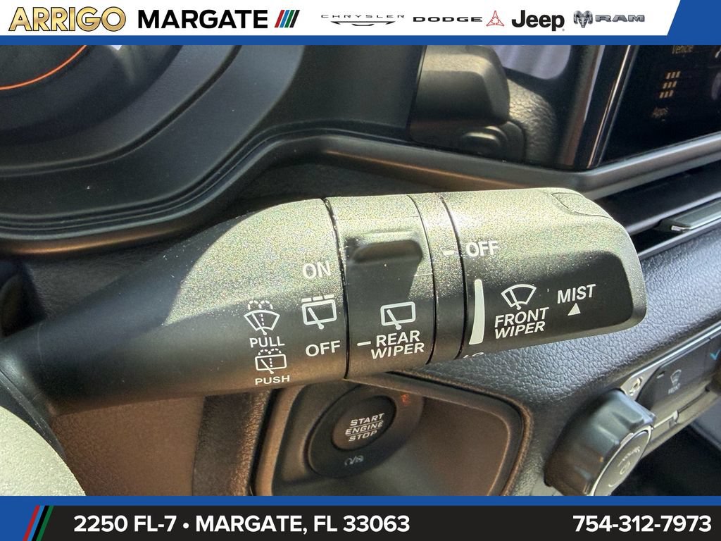 New 2026 Jeep Wrangler Unlimited Sahara AWD/4WD image 29