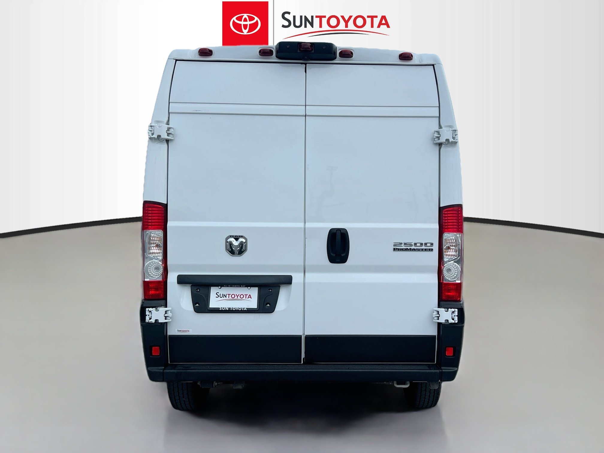 Used 2023 RAM ProMaster 2500 FWD image 5