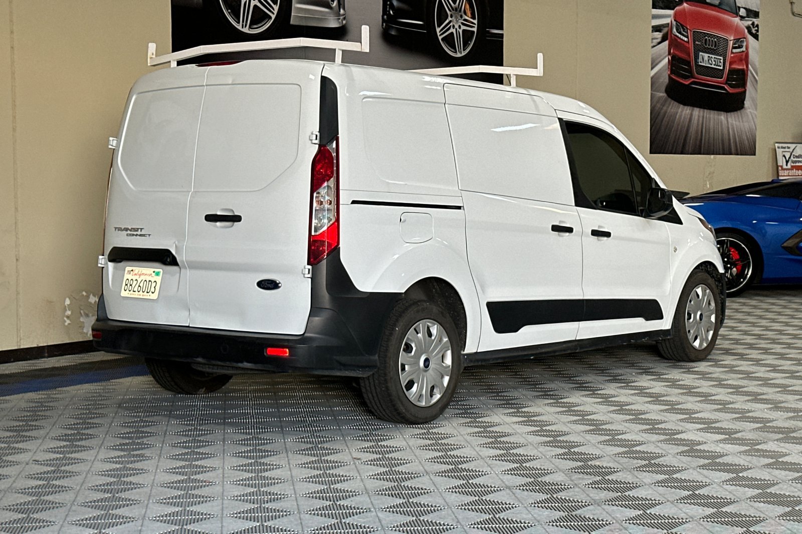 Used 2021 Ford Transit Connect XL FWD image 4