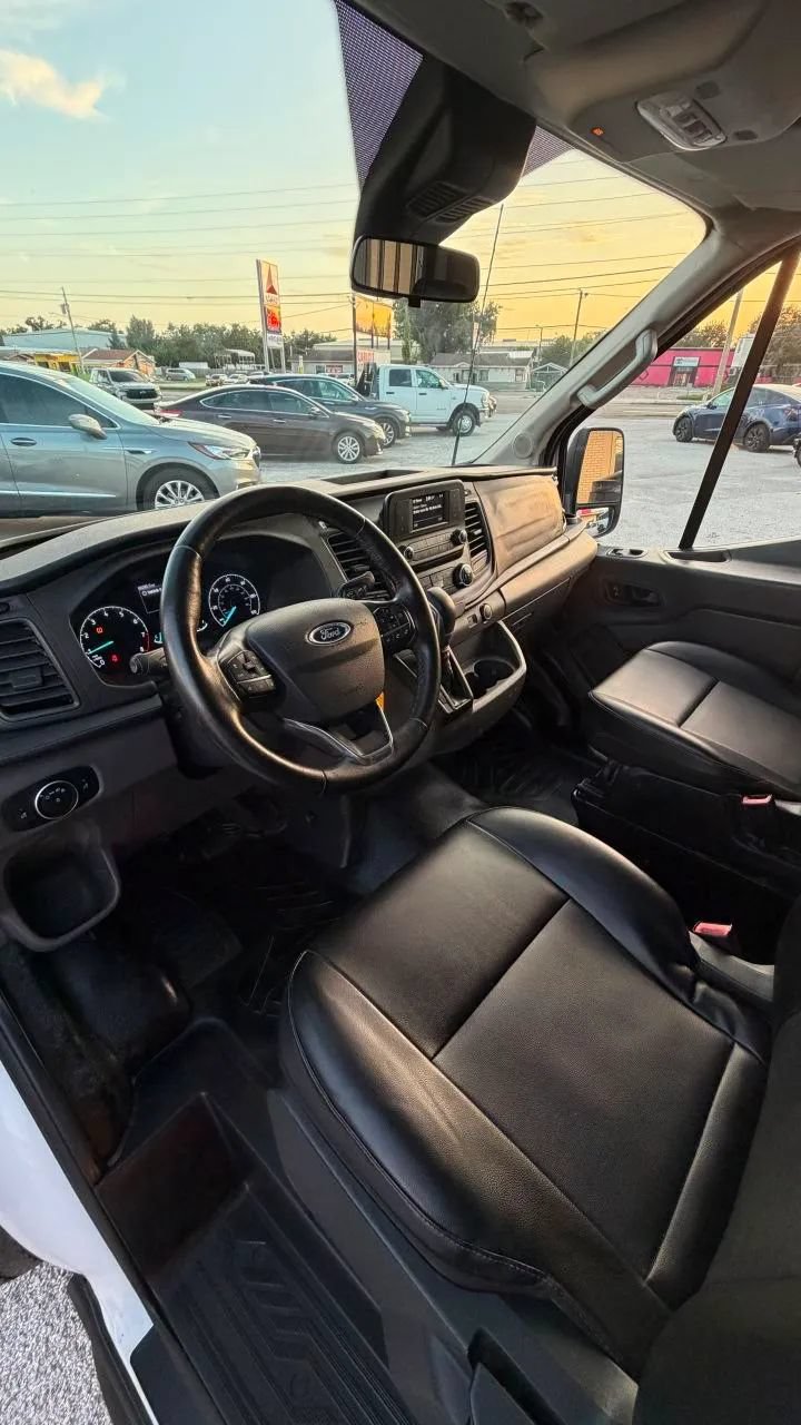 Used 2020 Ford Transit 250 Medium Roof AWD w/ Load Area Protection Package image 24