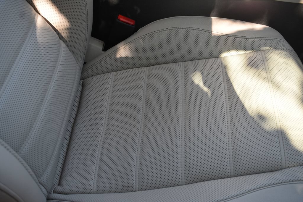 Used 2020 Mercedes-Benz GLE 580 4MATIC image 24