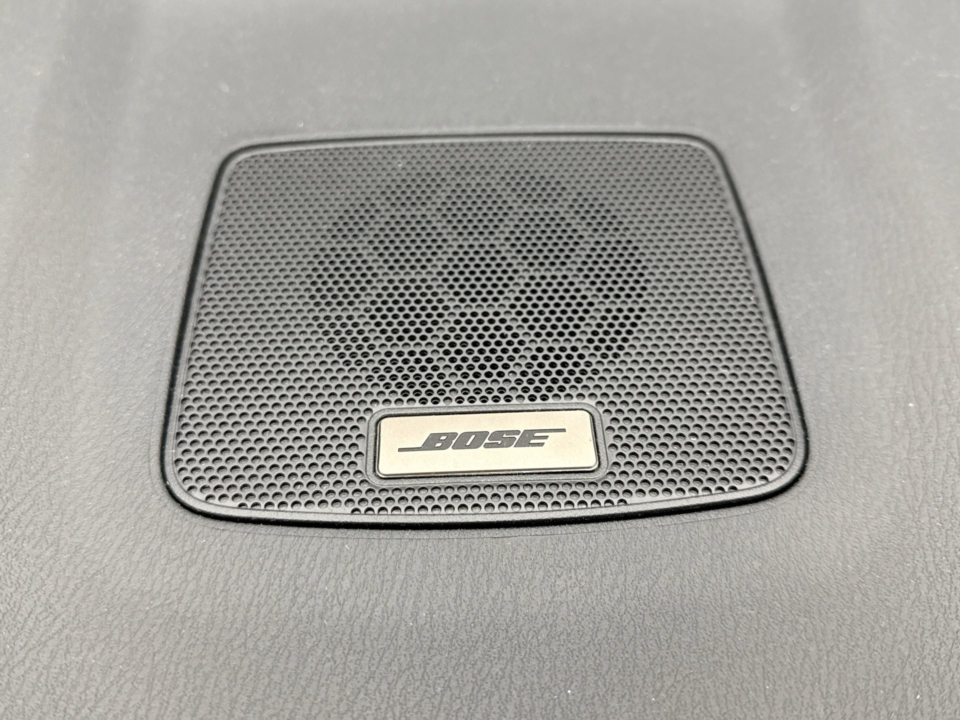 Used 2019 Nissan Pathfinder Platinum image 18