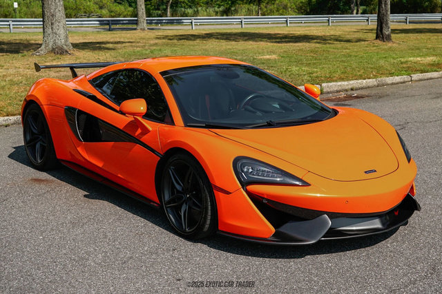 Used 2019 McLaren 570S Spider image 17