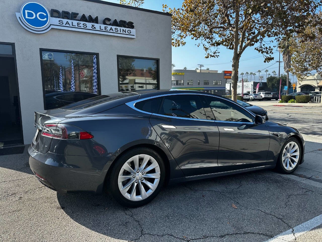 Used 2017 Tesla Model S 75D image 7