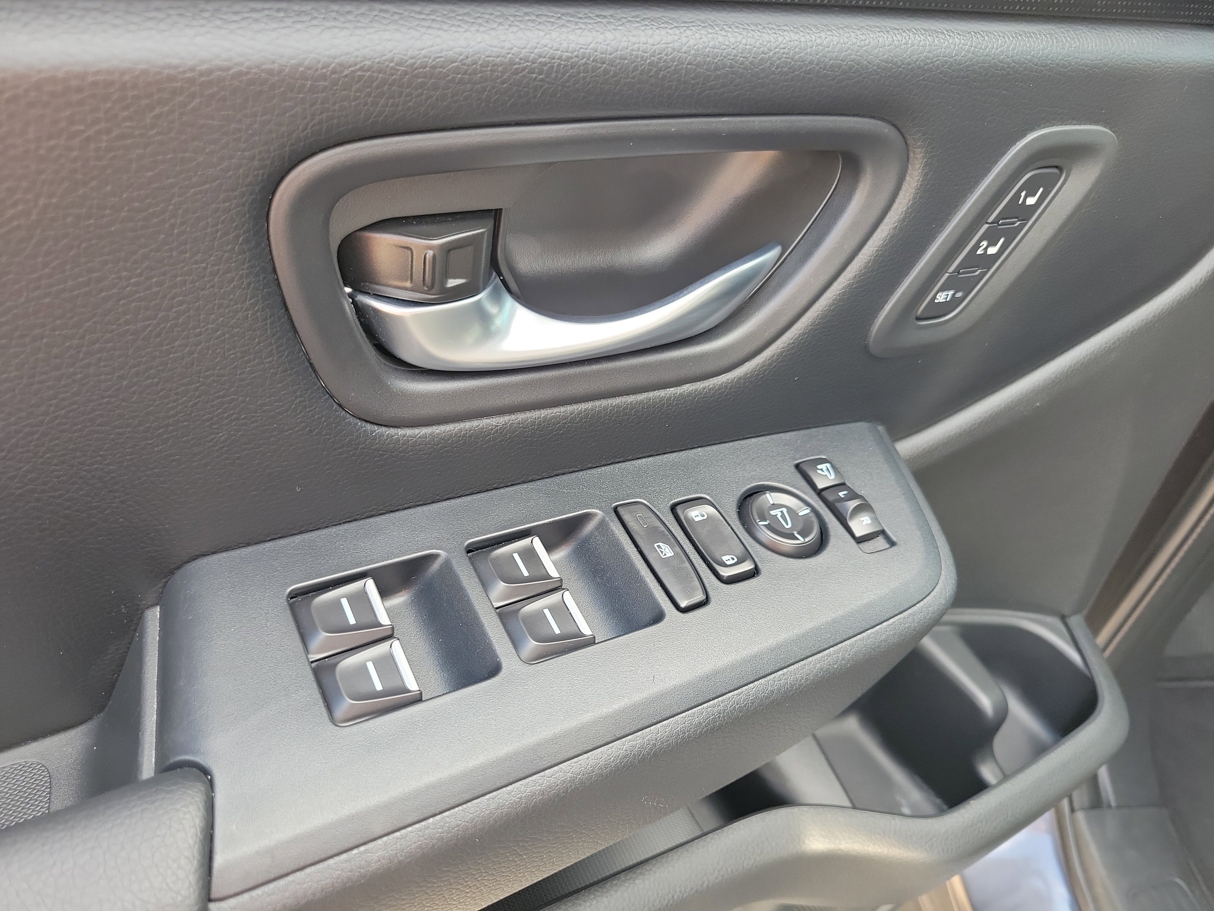 Certified 2024 Honda Pilot Elite image 23