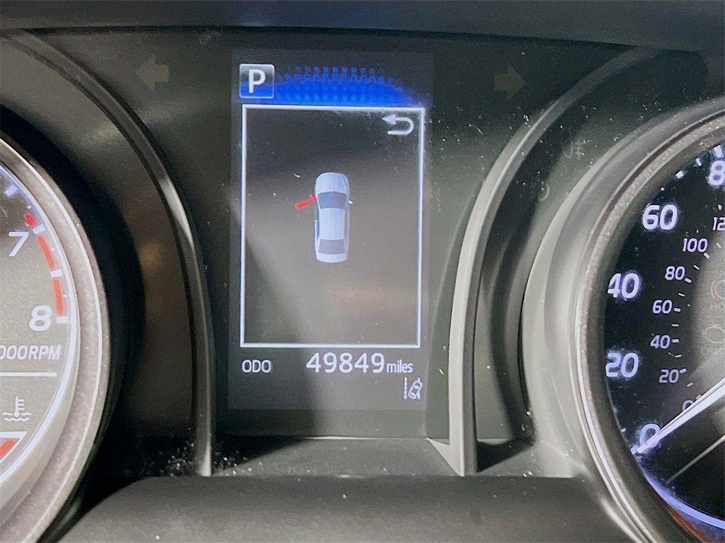 Certified 2022 Toyota Camry SE image 12