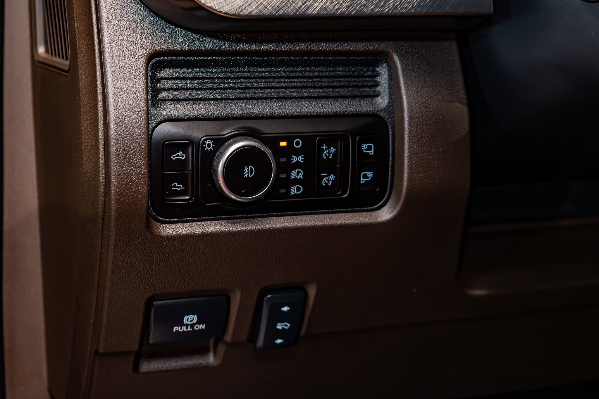 Used 2026 Ford F250 King Ranch w/ Chrome Package image 21